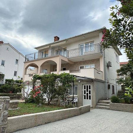 Apartment Dida Krk Town Kültér fotó